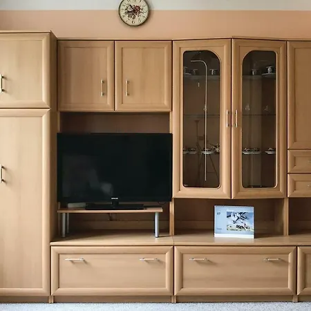 Awesome In Rokytnice N.jizerou W 1 Bedrooms דירה רוקיטניצה נאד איז'רו